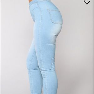 Fashion nova jeans